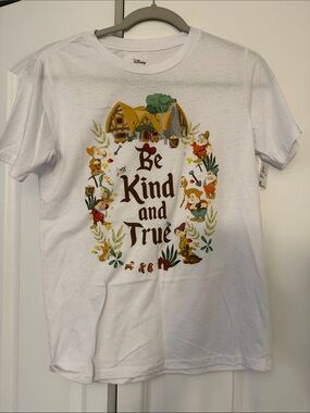 Disney White Short-Sleeve Tee with Colorful Snow White Dwarfs Graphic